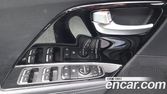 Kia Niro 2020 — photo 28