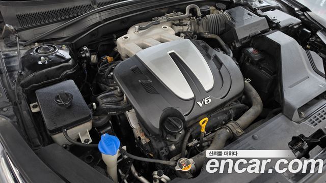 Kia K7 2016 — photo 6