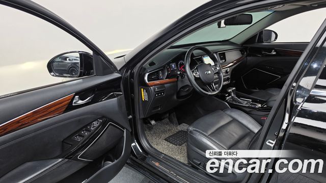 Kia K7 2016 — photo 13