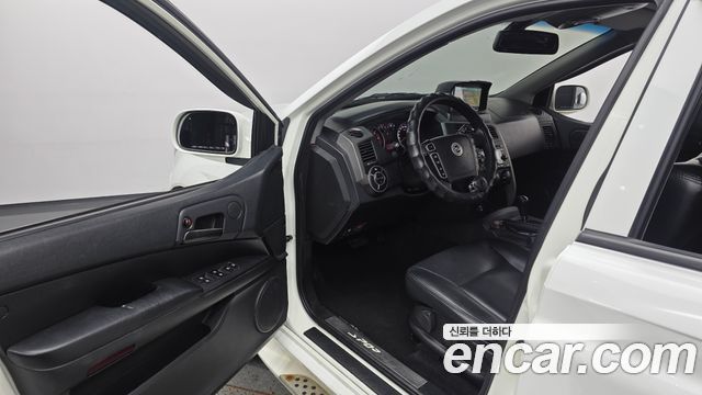 KG Mobility KORANDO 2014 — photo 10