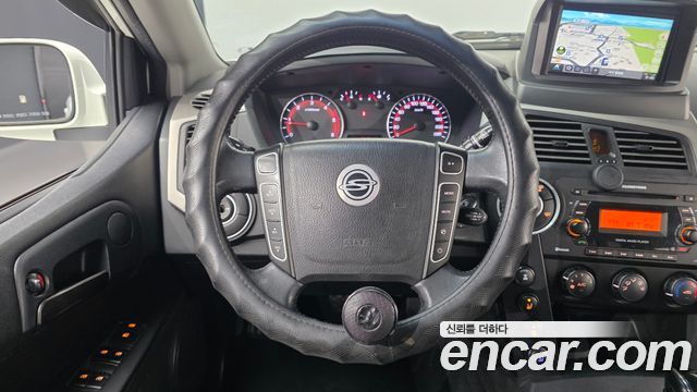 KG Mobility KORANDO 2014 — photo 15