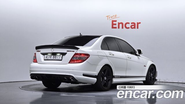 Mercedes-Benz C-Class 2009 — photo 2