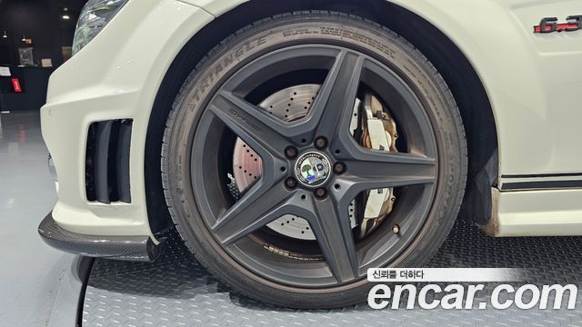 Mercedes-Benz C-Class 2009 — photo 5