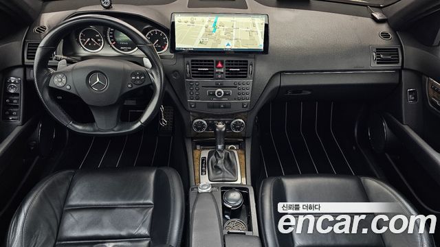 Mercedes-Benz C-Class 2009 — photo 7