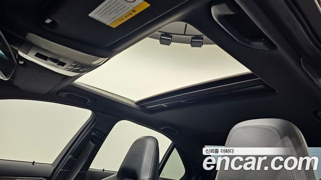 Mercedes-Benz C-Class 2009 — photo 19