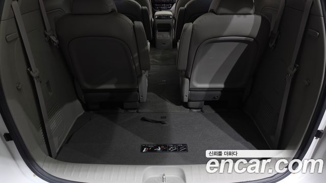 Kia Canival 2020 — photo 20