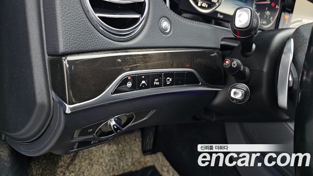 Mercedes-Benz S-Class 2015 — photo 18