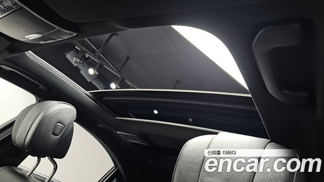 Mercedes-Benz S-Class 2015 — photo 19
