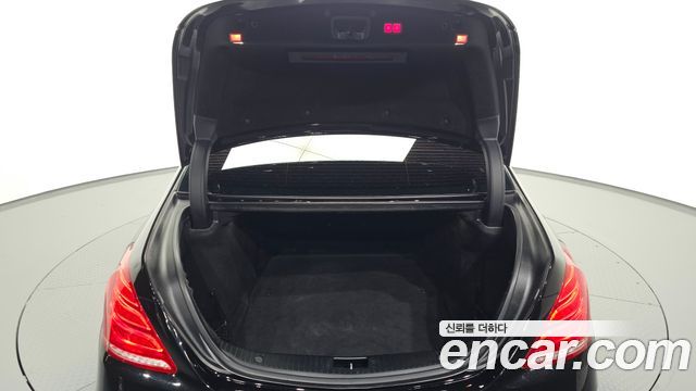 Mercedes-Benz S-Class 2015 — photo 20