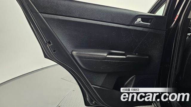Kia Sportage 2017 — photo 15