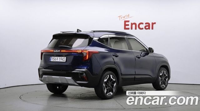 Kia Seltos 2024 — photo 2