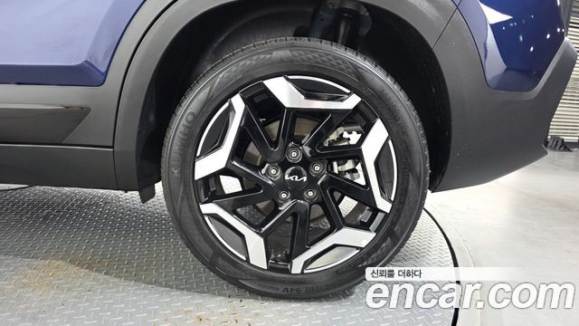 Kia Seltos 2024 — photo 7