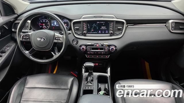 Kia Sorento 2018 — photo 10