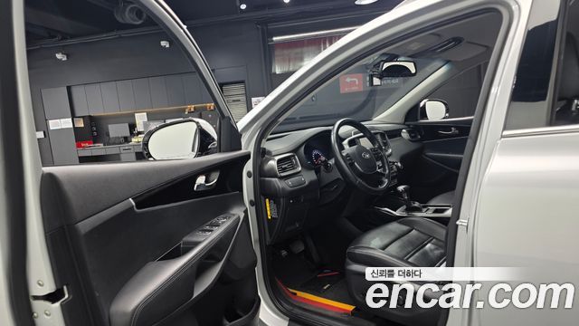 Kia Sorento 2018 — photo 13