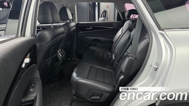 Kia Sorento 2018 — photo 18