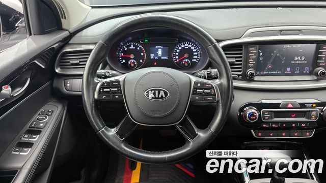 Kia Sorento 2018 — photo 19