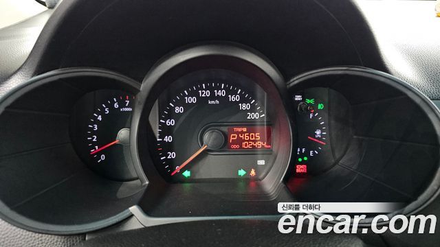 Kia morning 2012 — photo 11
