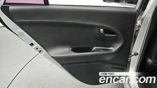 Kia morning 2012 — photo 15