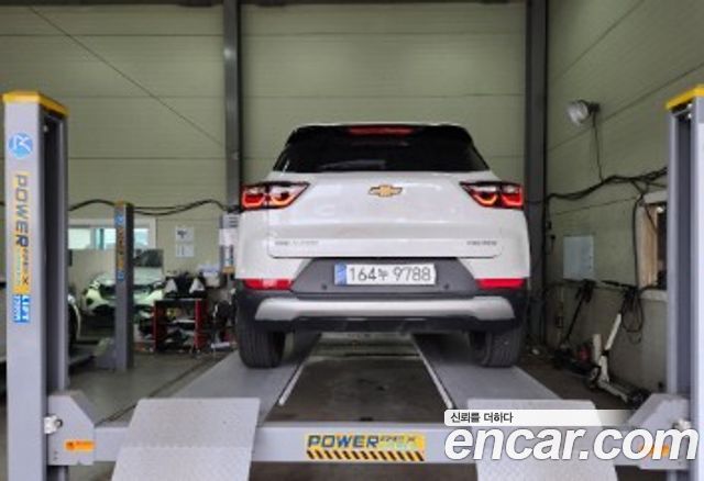 Chevrolet Korea Trailblazer 2024 — photo 2