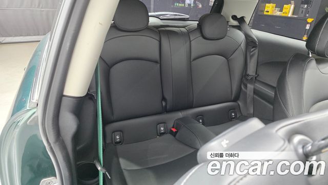 Mini Cooper 2018 — photo 12
