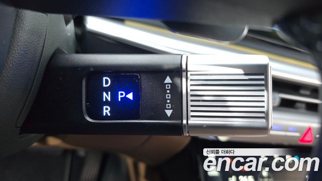 Hyundai Grandeur 2025 — photo 9