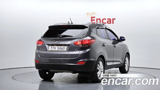 Hyundai Tucson 2011 — photo 2