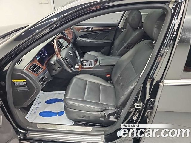 Hyundai Equus 2014 — photo 11