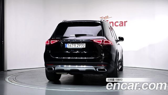 Mercedes-Benz GLE-Class 2021 — photo 4