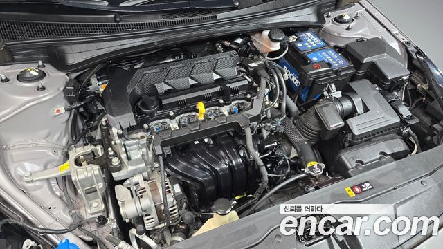 Hyundai AVANTE 2021 — photo 6