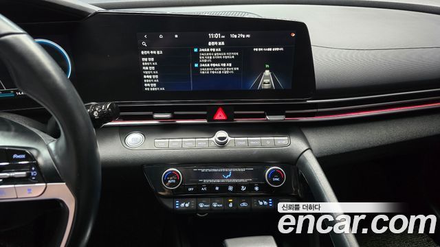 Hyundai AVANTE 2021 — photo 14