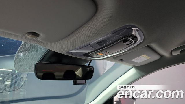 Hyundai AVANTE 2021 — photo 19