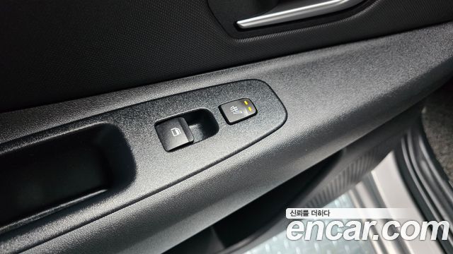 Hyundai AVANTE 2021 — photo 20