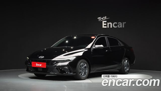 Hyundai AVANTE 2024 — photo 1