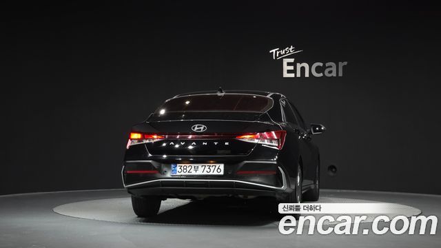 Hyundai AVANTE 2024 — photo 4