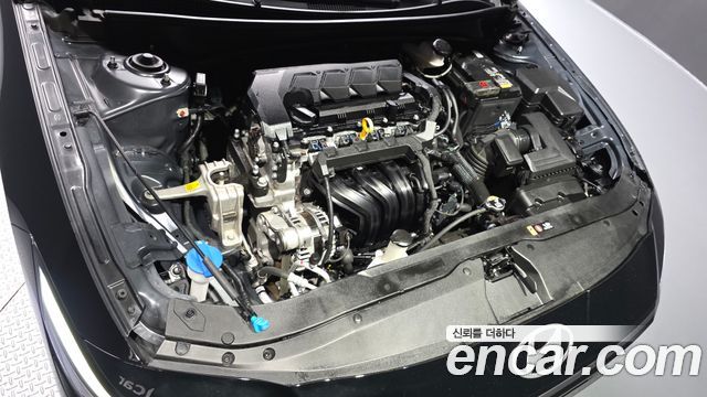 Hyundai AVANTE 2024 — photo 6
