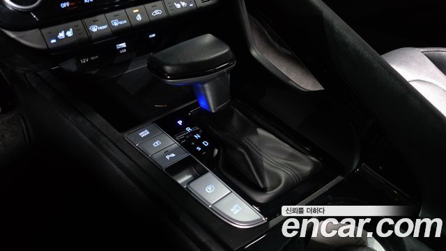Hyundai AVANTE 2024 — photo 12