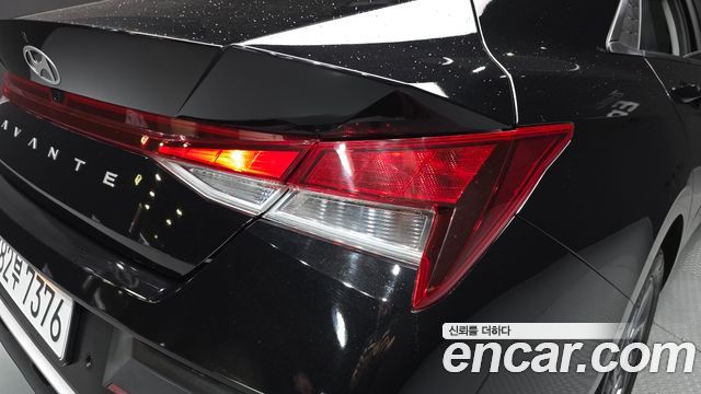 Hyundai AVANTE 2024 — photo 9