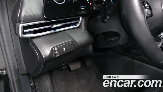 Hyundai AVANTE 2024 — photo 29