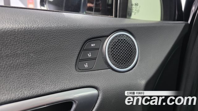 Hyundai Sonata 2023 — photo 36