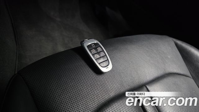 Hyundai Sonata 2023 — photo 37