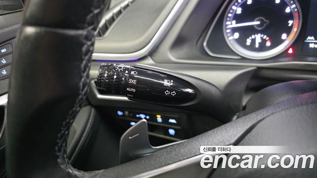Hyundai Sonata 2023 — photo 43