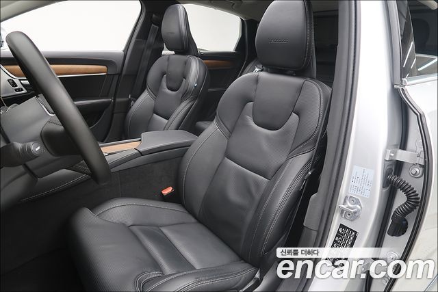 Volvo S90 2020 — photo 10