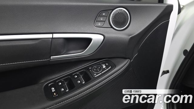 Hyundai Sonata 2025 — photo 28