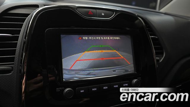 Renault Korea QM3 2015 — photo 20