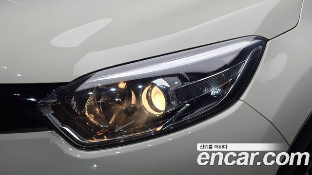 Renault Korea QM3 2015 — photo 8