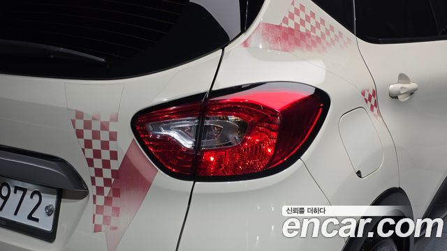 Renault Korea QM3 2015 — photo 9