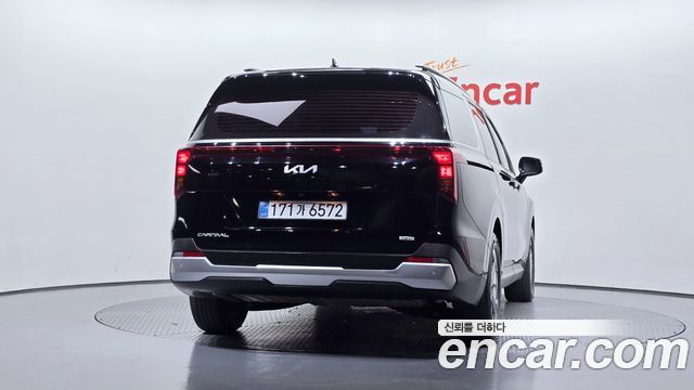 Kia Canival 2024 — photo 4