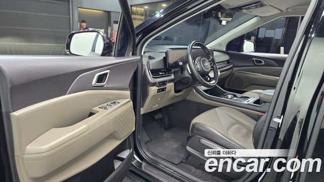 Kia Canival 2024 — photo 13