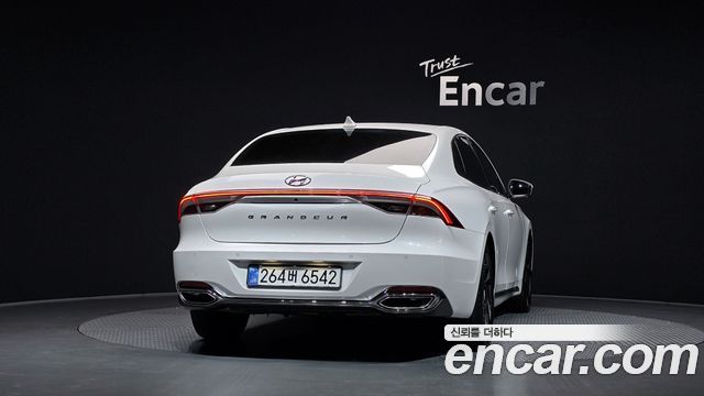 Hyundai Grandeur 2023 — photo 4