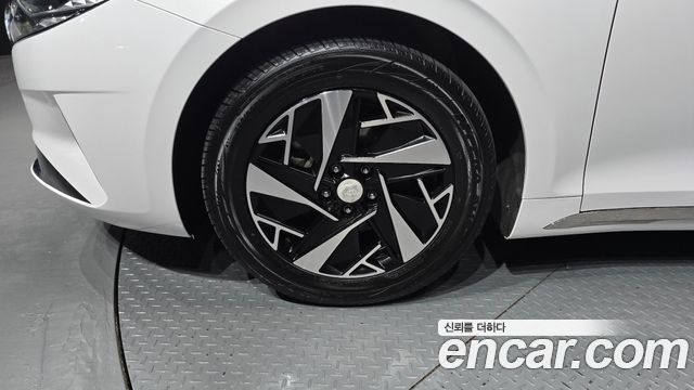 Hyundai Grandeur 2023 — photo 5